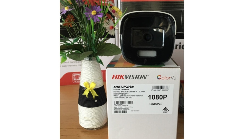 CAMARA BALA HIKVISION COLORVU 2MP-1080P DS-2CE10DF0T-PF PLASTICA EXTERIOR 2.8 MM